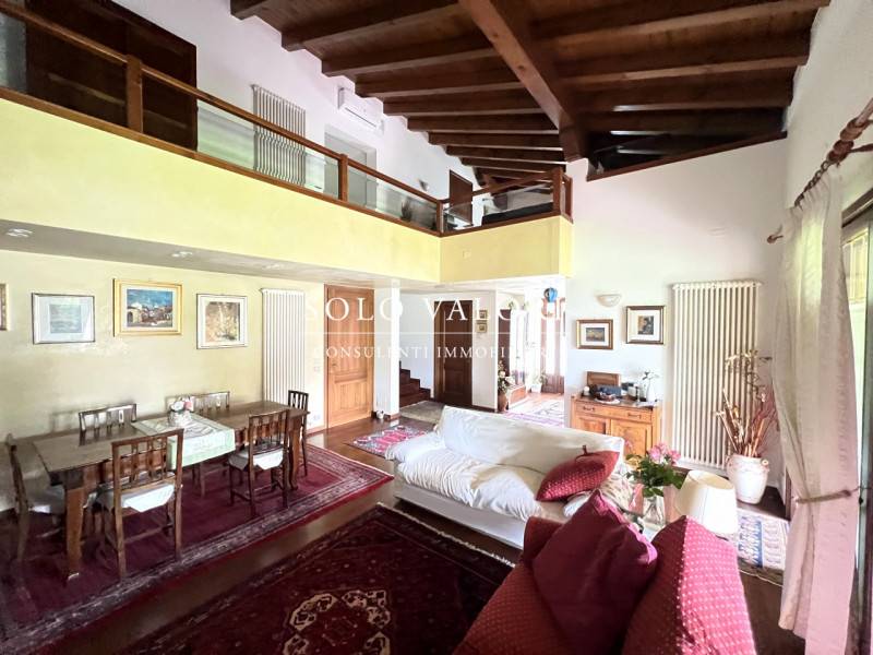 Casa Bi - Trifamiliare, Resana