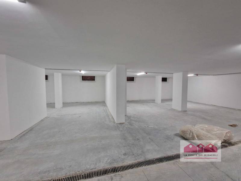 Box - Garage - Posto Auto, Vicenza
