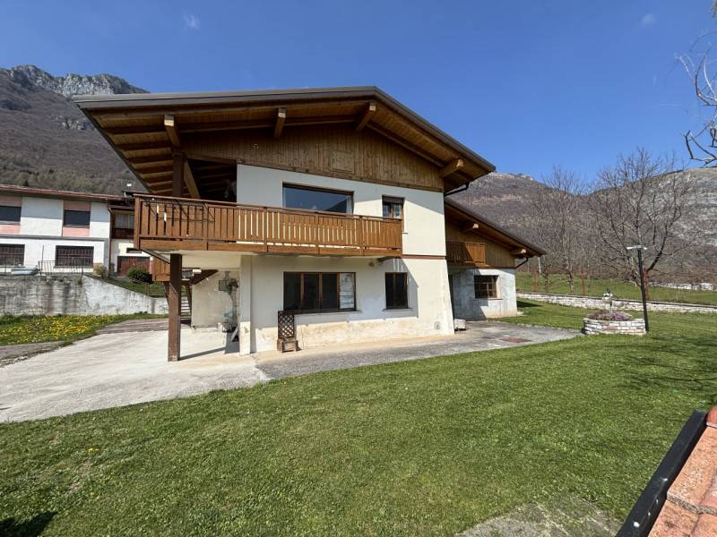 Villa Podenzoi, Longarone