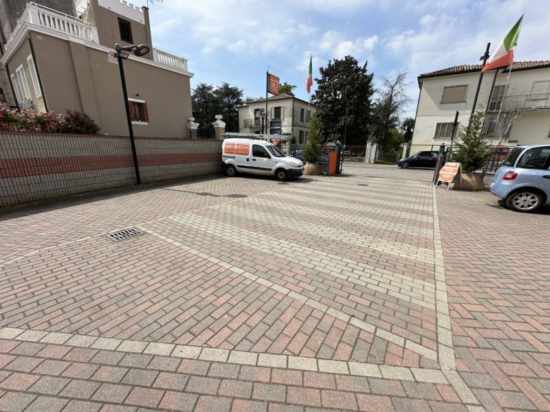 Attività  commerciale Adria - Centro, Adria