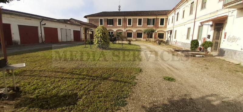 Appartamento Sannazzaro Dè Burgondi, Sannazzaro de' Burgondi