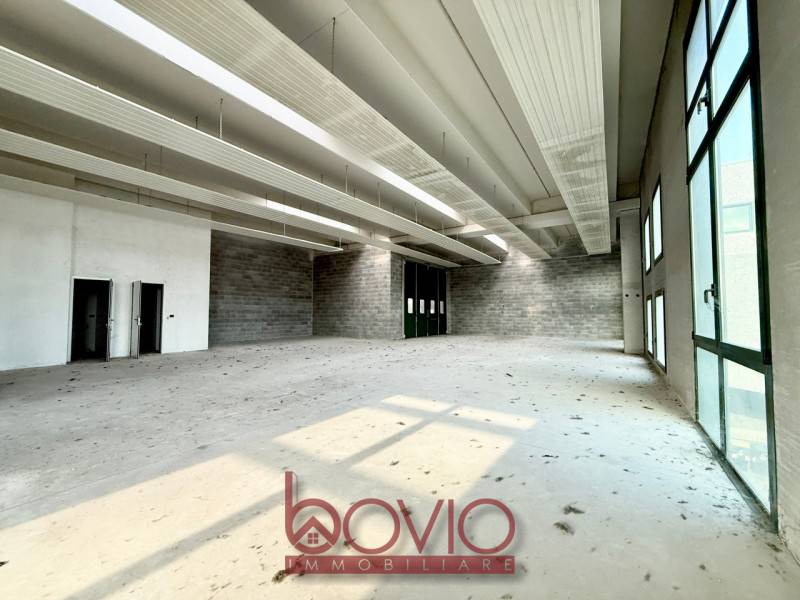 Capannone Bertolla, Torino