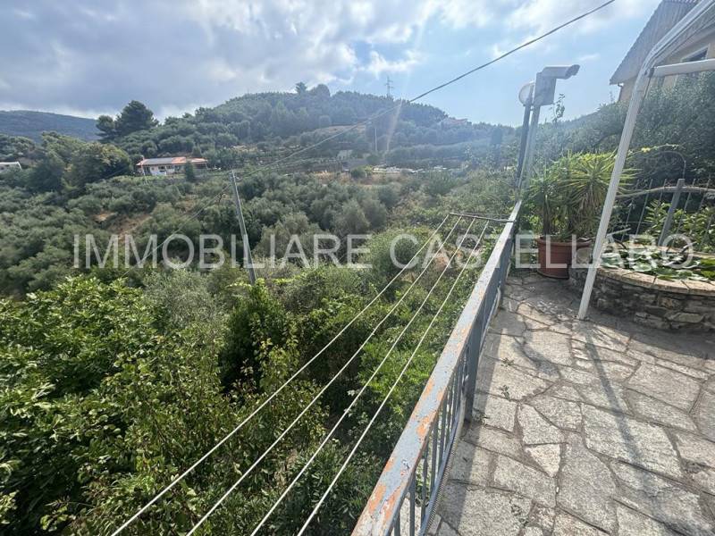 Villa Castellaro, Castellaro