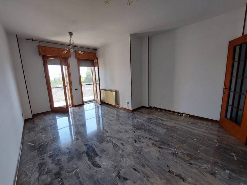 Appartamento Badia Polesine - Centro, Badia Polesine