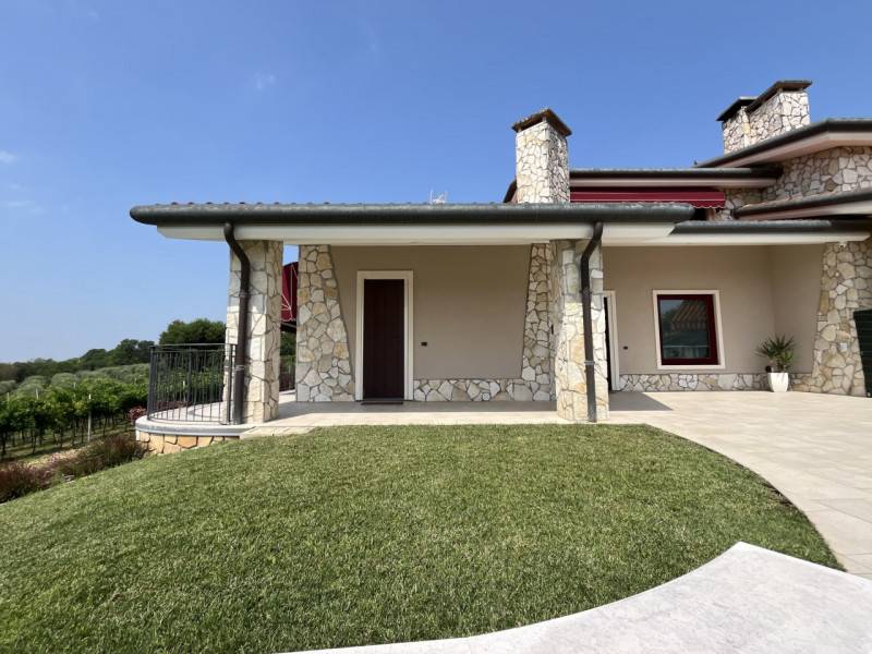 Casa Bi - Trifamiliare Orgiano - Centro, Orgiano