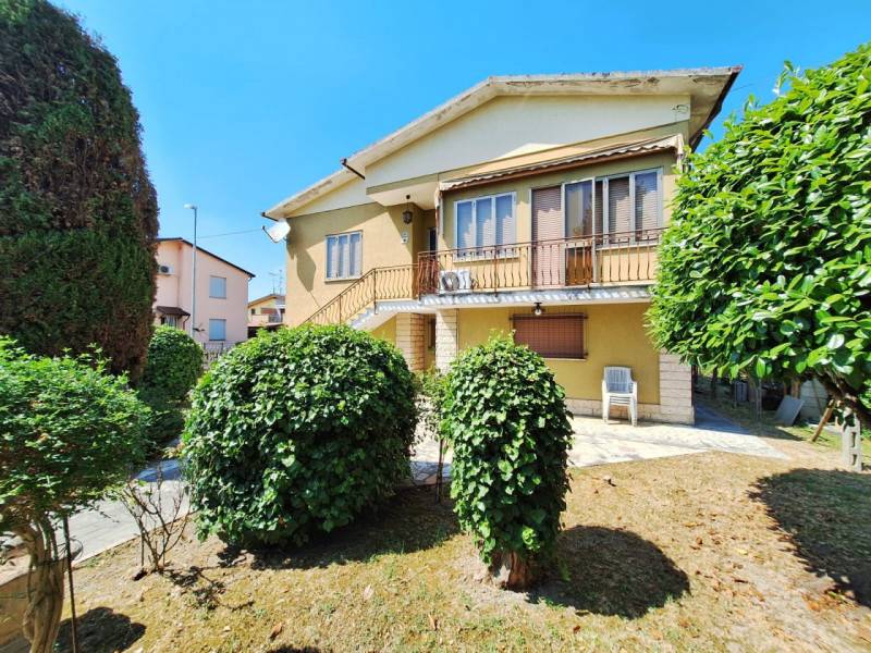Casa indipendente Guarda Veneta, Guarda Veneta