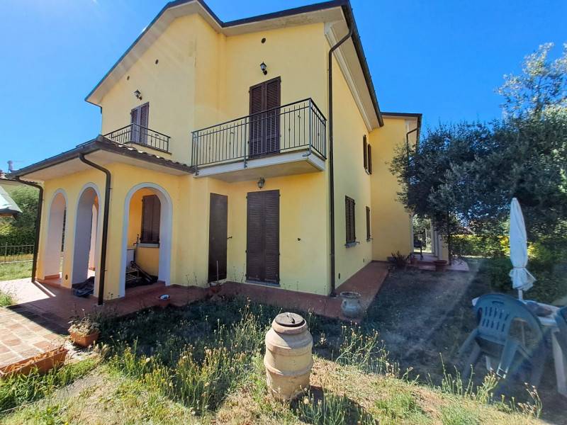 Villa, Passignano sul Trasimeno