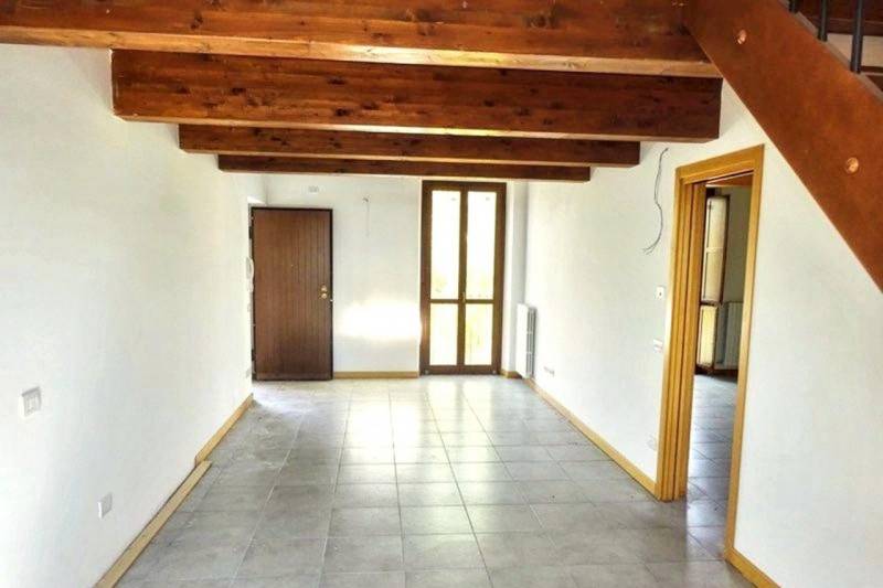 Appartamento, Monte Roberto