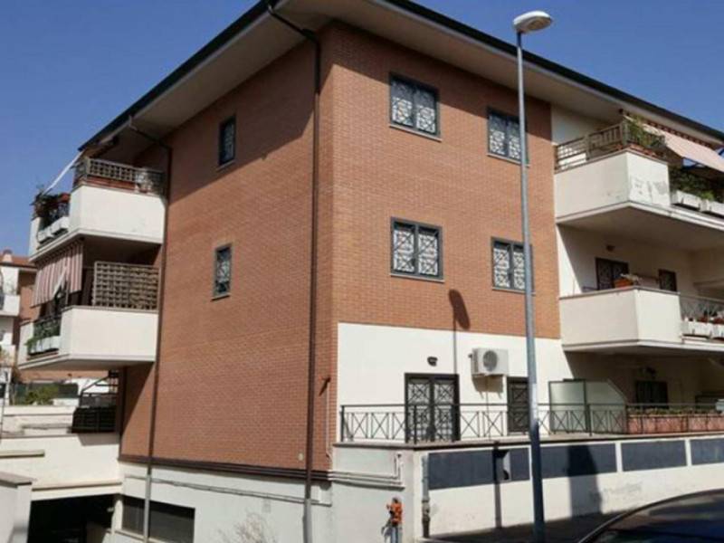 Box - Garage - Posto Auto, Fiano Romano