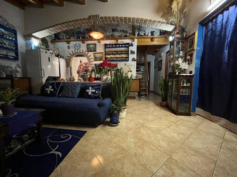 Casa indipendente Villaspeciosa, Villaspeciosa