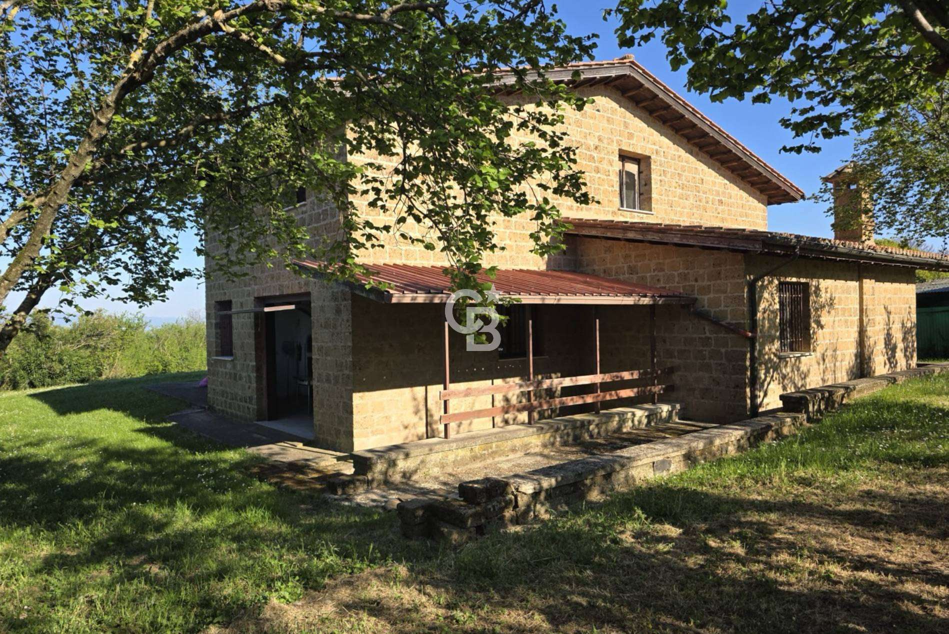 Villa Località Palombo S.P. 35, Carbognano