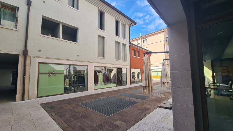Negozio Castelfranco Veneto - Centro, Castelfranco Veneto
