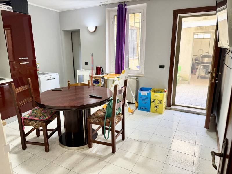 Casa Bi - Trifamiliare Roccabianca - Centro, Roccabianca