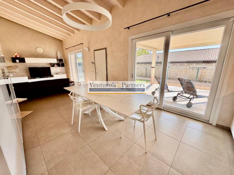 Villa, Lonato del Garda