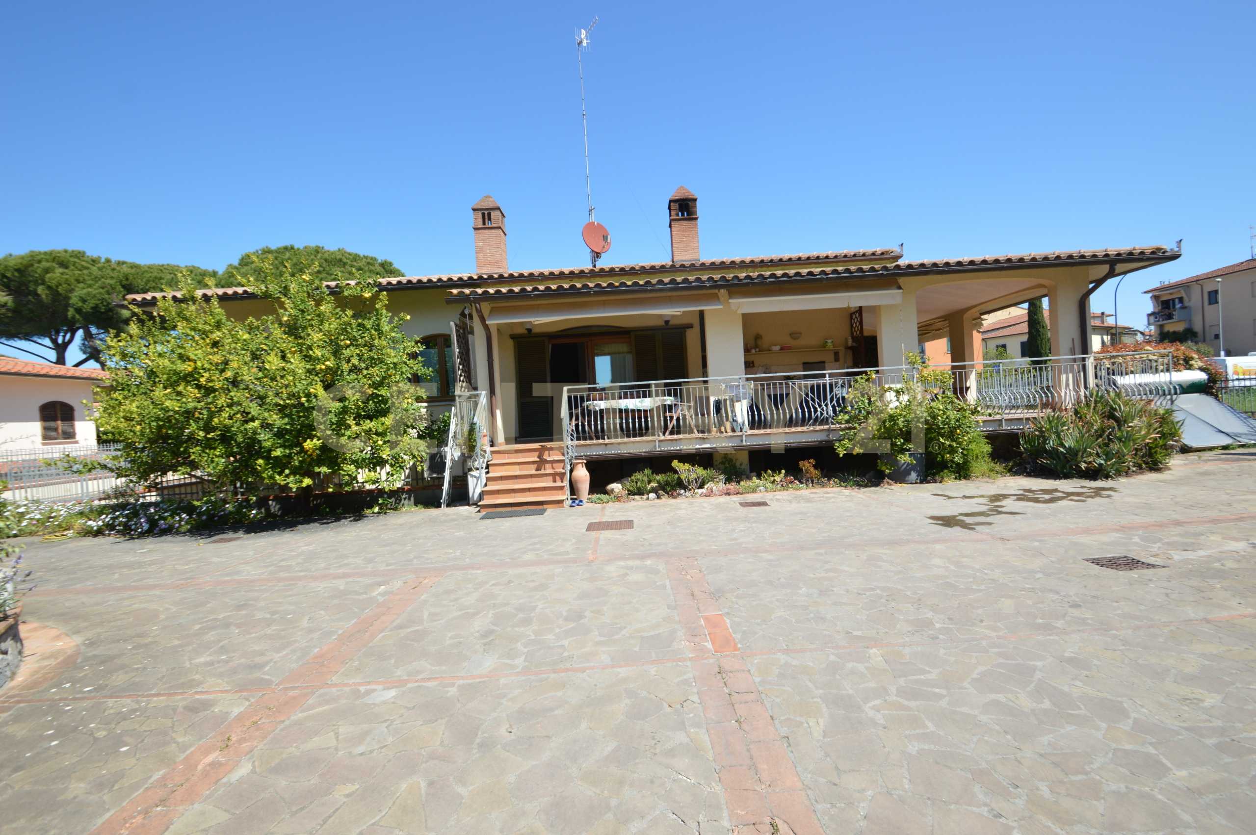 Casa indipendente Via Castiglionese, Grosseto