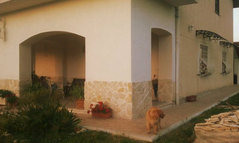 Casa indipendente Isoletta, Arce