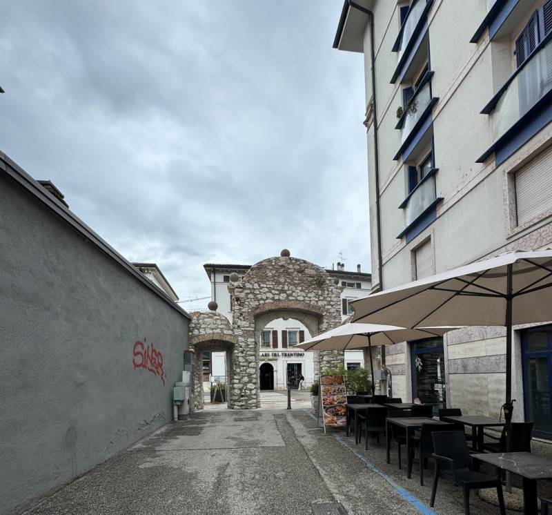 Attività  commerciale Trento - Centro, Trento