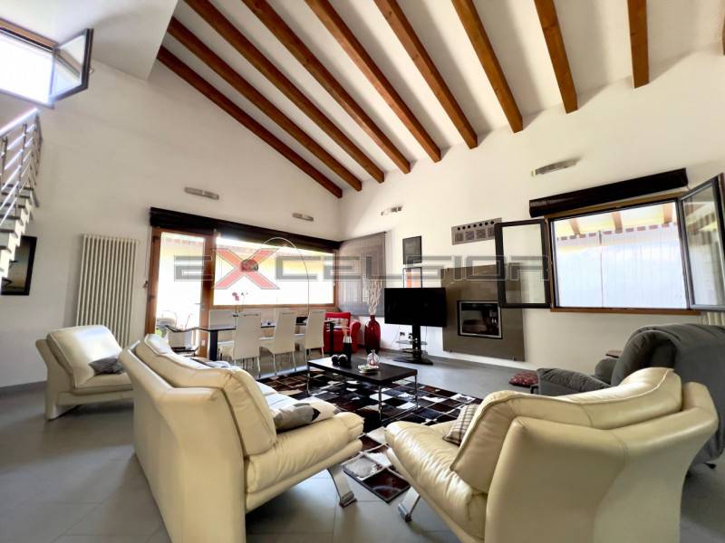 Villa Cavarzere - Centro, Cavarzere