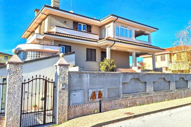 Villa, Bene Vagienna