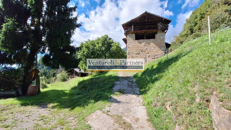 Rustico, Castel Condino