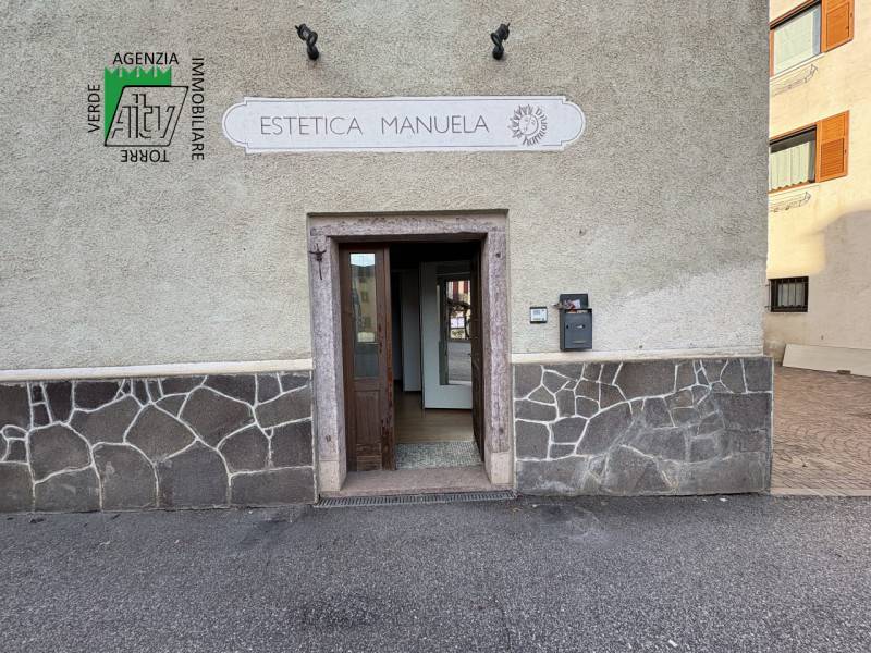 Attività  commerciale Terres, Contà