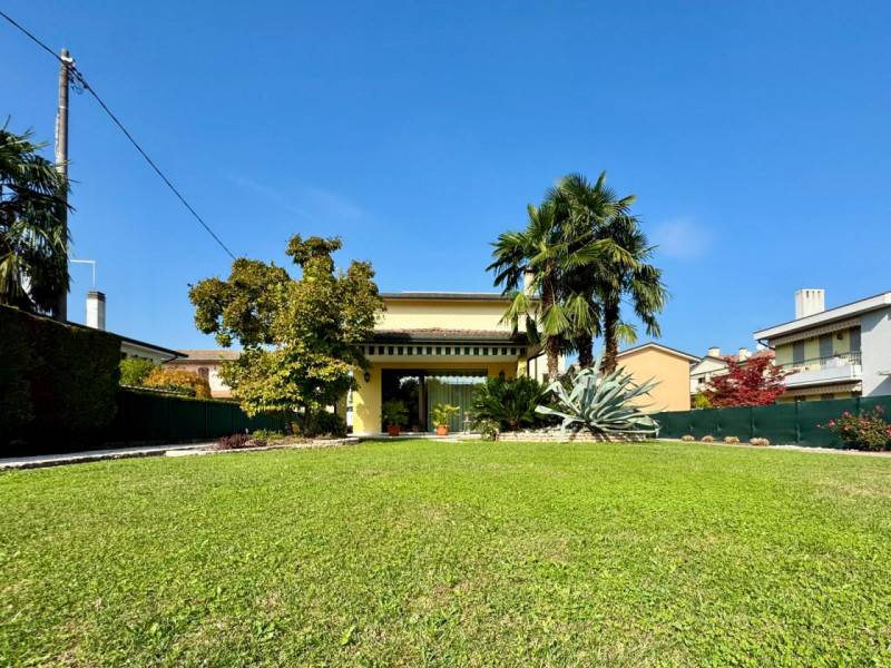 Casa Bi - Trifamiliare San Pietro di Stra, Stra