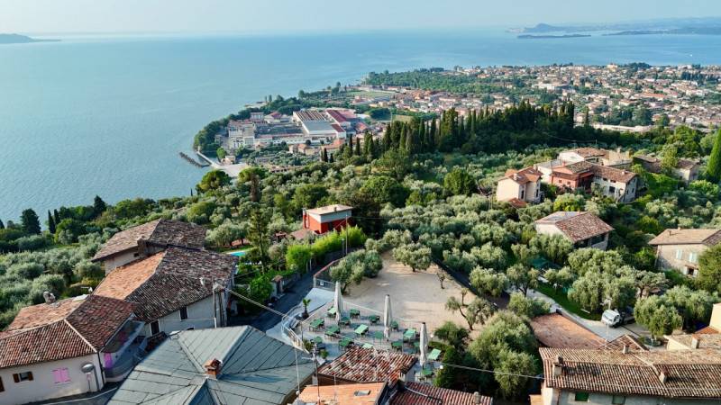 Attività  commerciale, Toscolano-Maderno