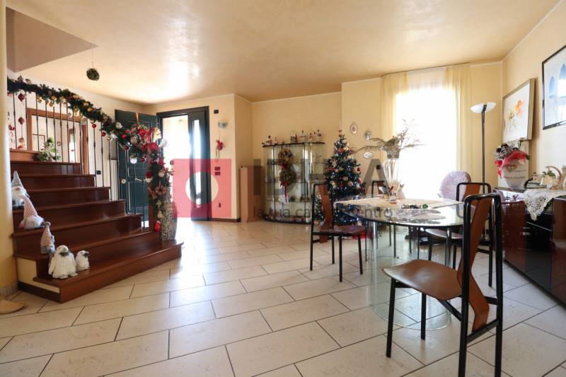 Casa Bi - Trifamiliare, Ponte di Piave