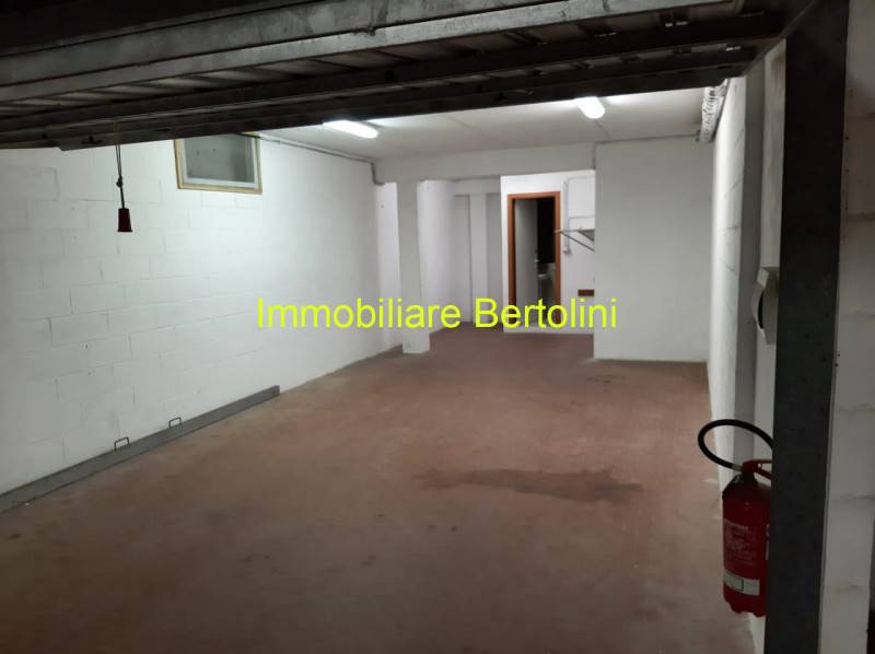 Box - Garage - Posto Auto Sanremo, Sanremo