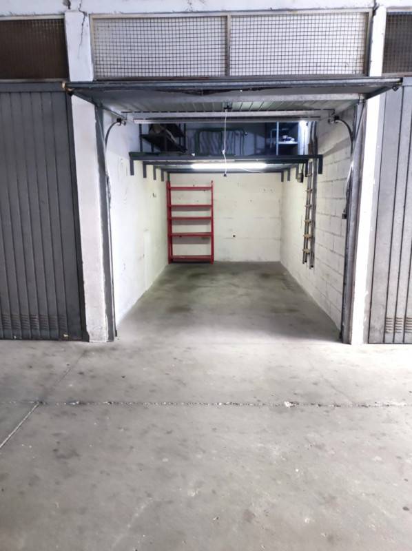 Box - Garage - Posto Auto Resia, Bolzano