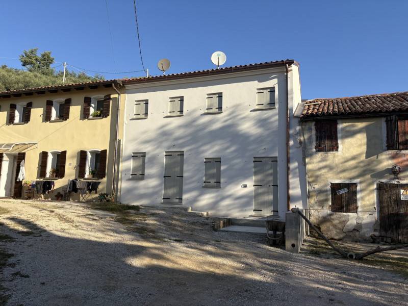 Casa Bi - Trifamiliare, Galzignano Terme