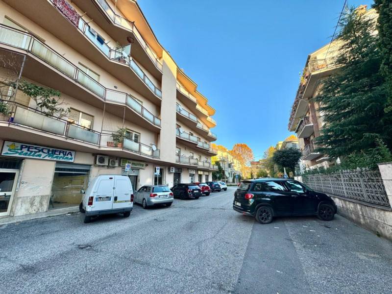 Negozio Rieti - Centro, Rieti