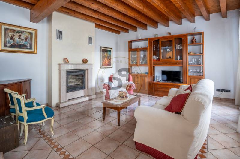 Casa Bi - Trifamiliare Manerba del Garda - Centro, Manerba del Garda
