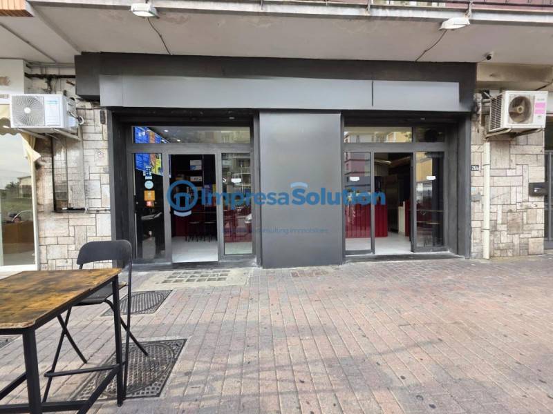 Attività  commerciale Soccavo, Napoli