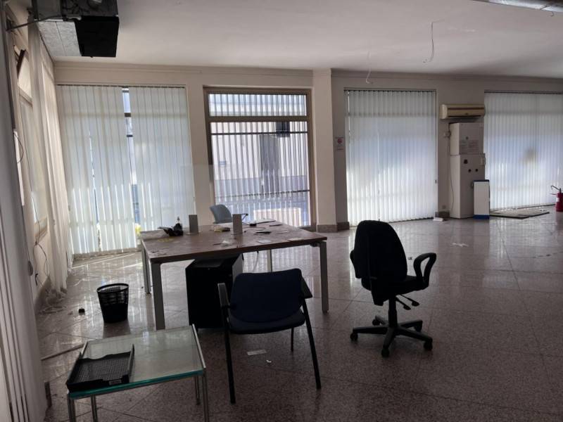 Ufficio, Aci Castello