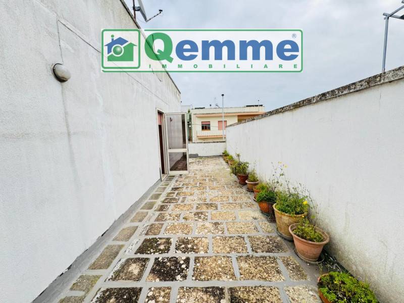 Casa Bi - Trifamiliare Lequile, Lequile