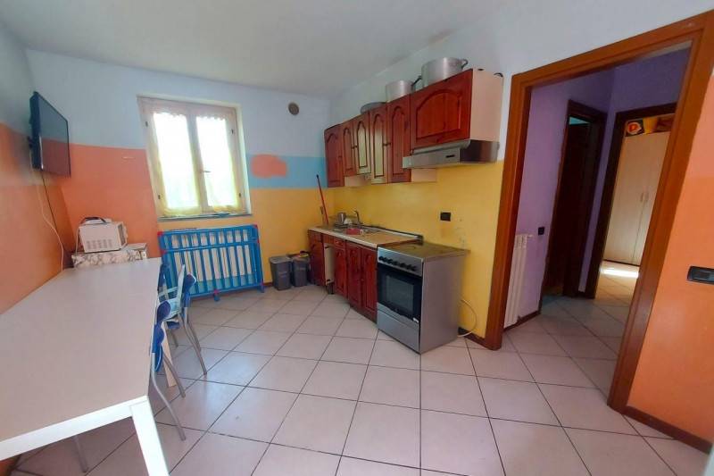 Villa, Valle Lomellina