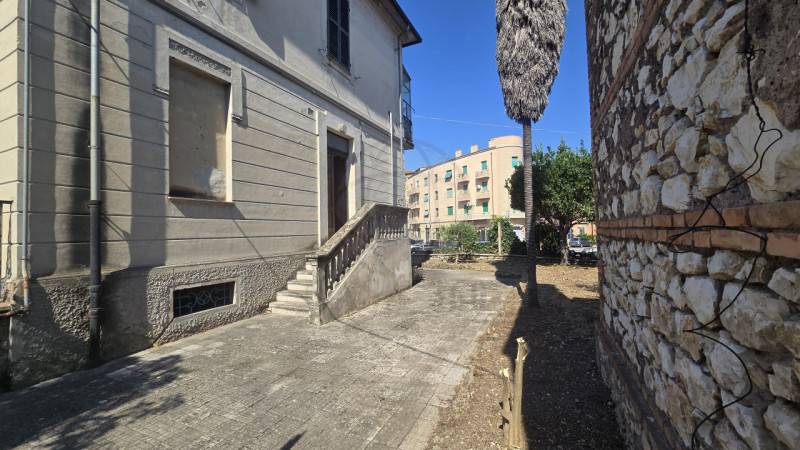 Casa Bi - Trifamiliare Città giardino, Terni