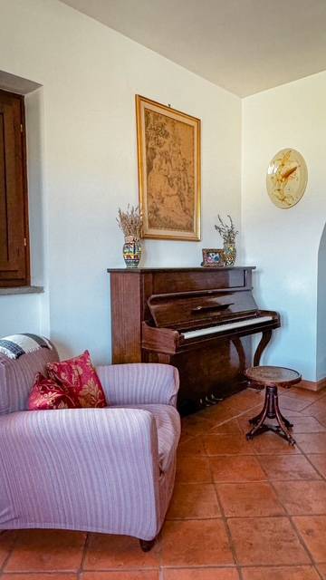 Villa Magliano Sabina, Magliano Sabina