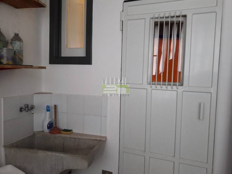Casa indipendente, Avola