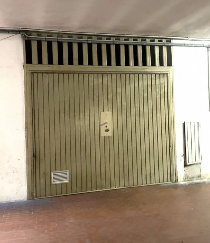 Box - Garage - Posto Auto Tribunale, Bolzano
