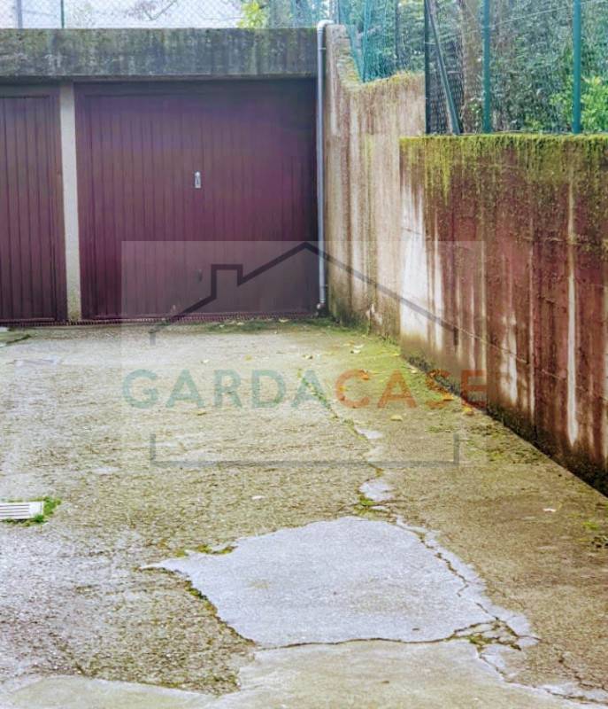Box - Garage - Posto Auto, Sirmione