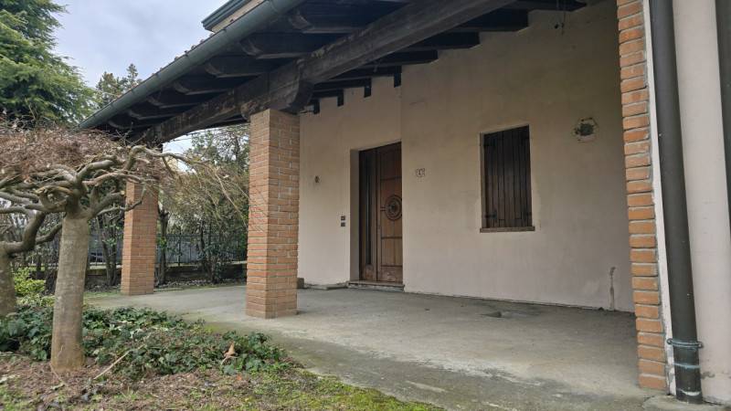 Casa Bi - Trifamiliare, Solesino