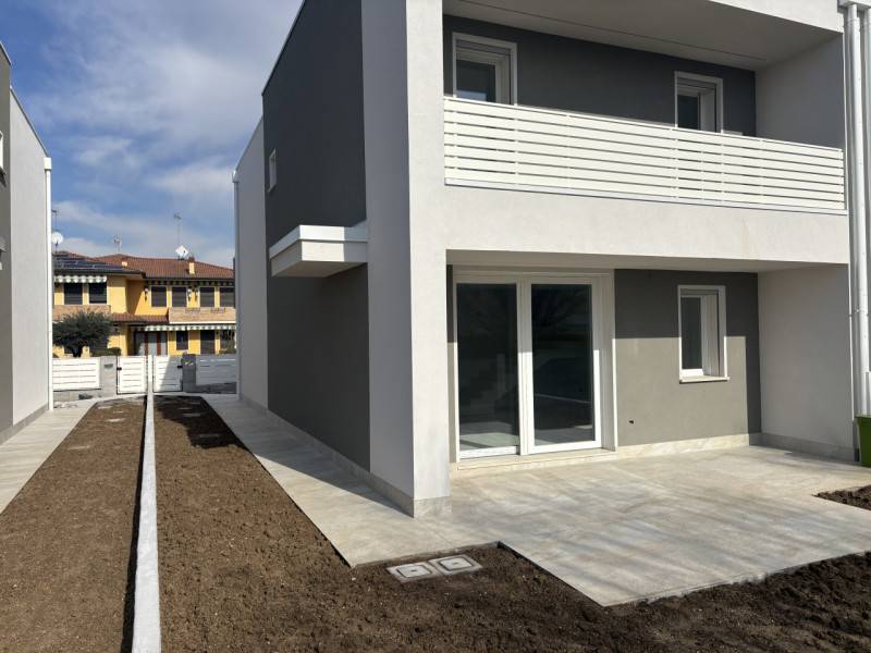Casa Bi - Trifamiliare Mestrino - Centro, Mestrino