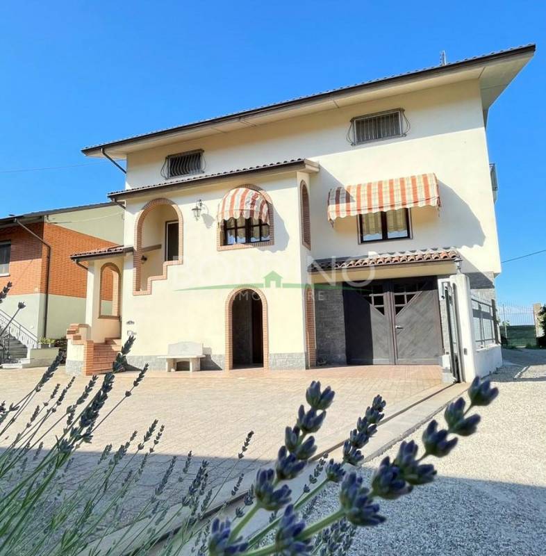 Casa Bi - Trifamiliare, Magliano Alfieri