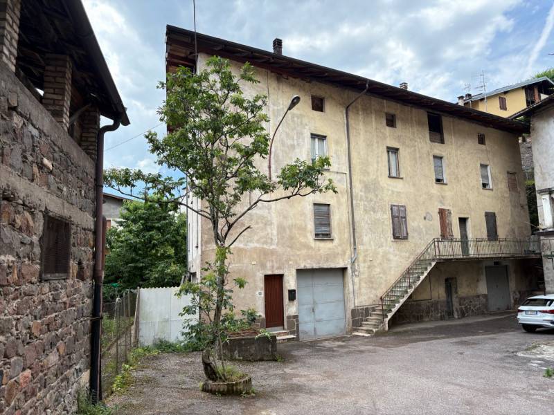 Casa indipendente Lavis - Centro, Lavis