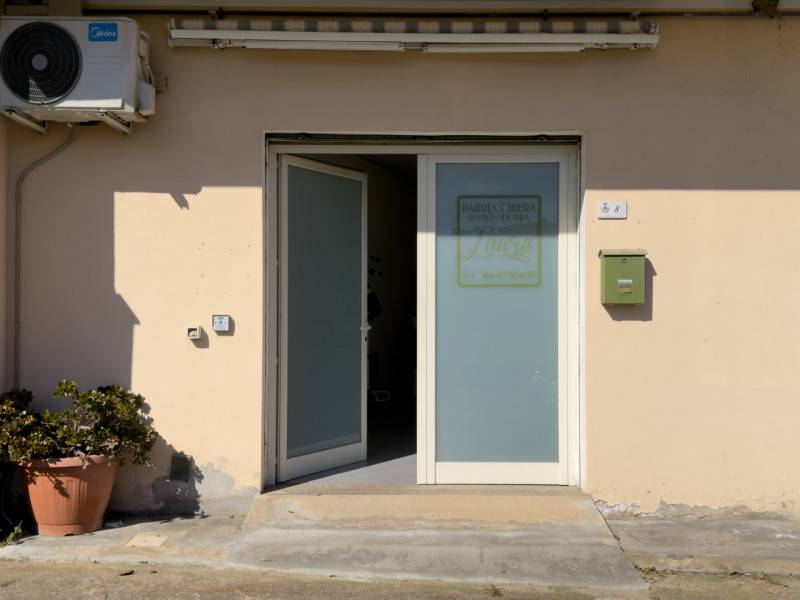 Negozio Sarroch, Sarroch