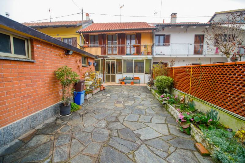 Casa indipendente Leinì, Leini