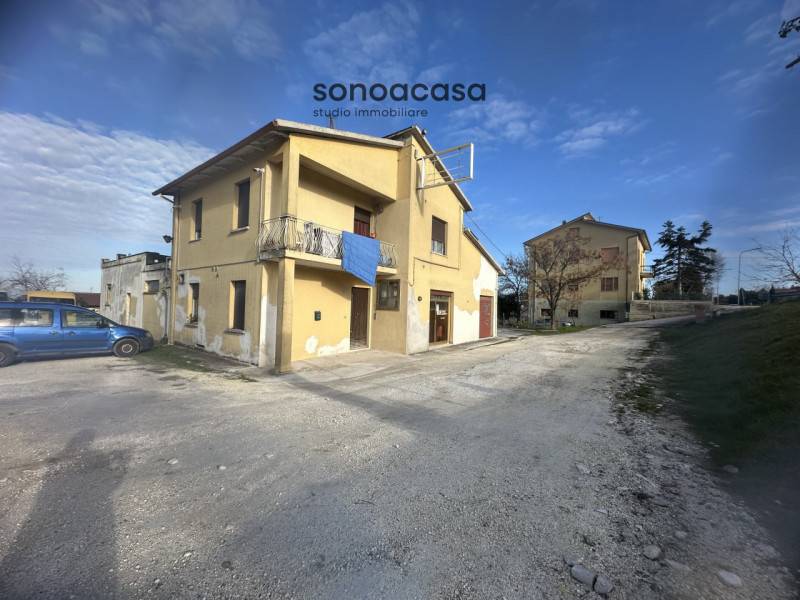 Casa indipendente San Costanzo, San Costanzo