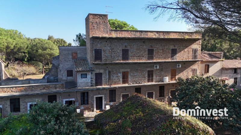 Palazzo - Stabile Appia Antica, Roma
